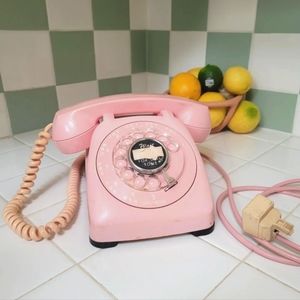 *SOLD* Rare Vintage Pink Monophone